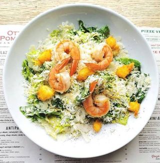 Sałata Cesarska z Krewetkami