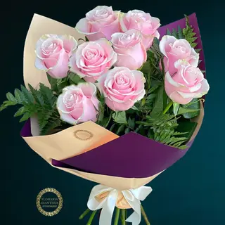 Buchet 9 Trandafiri Roz Pal
