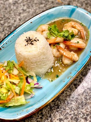 Krewetki z tajską bazylią