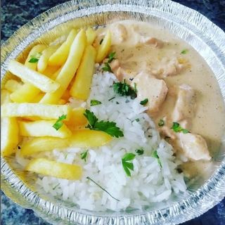 Strogonoff de Frango