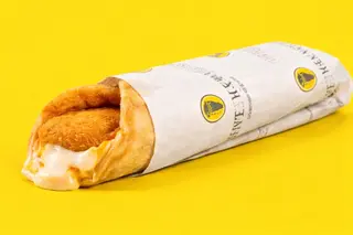 Chicken Cheese + portion de frites gratuite
