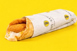 Chicken Cheese + portion de frites offerte