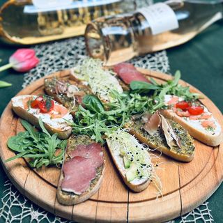 Микс брускети