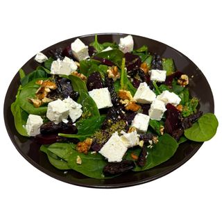 Sałatka ze szpinakiem i burakami