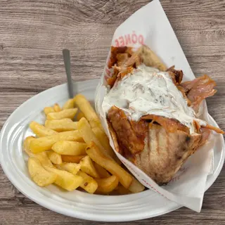 Menú: Kebab Vegetal + Patatas + Bebida