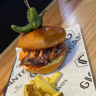 Hamburguesa serrana 