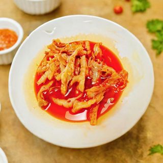 Zanpe di pollo piccanti（凤爪）