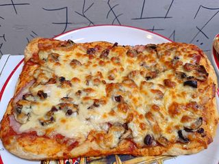 Пица чили Mарседа