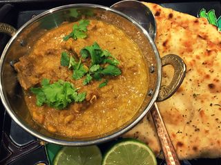Chicken chana gosht