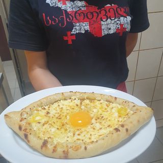 Chaczapuri Adżarskie