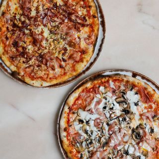 PACK 2 PIZZAS ESPECIALES