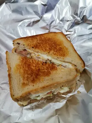 SÁNDWICH DOBLE DE POLLO