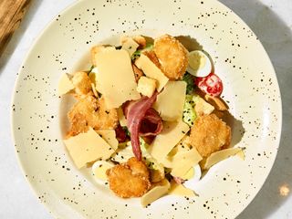 Цезар із хрумкою креветкою (280г)