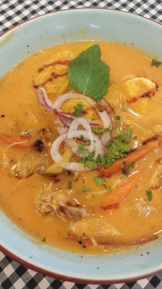 Sopa Thai Con Langostinos (500 Ml.)