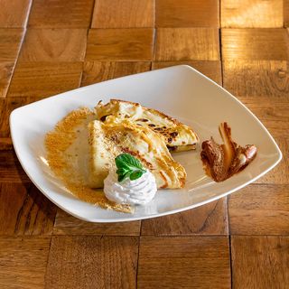 Palačinke sa džemom od kajsija