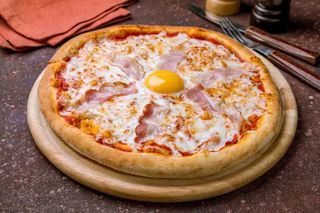 Pizza Branca Carbonara