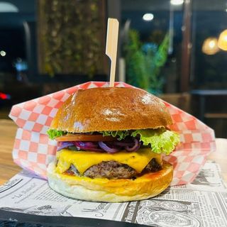 THE CORNER BURGER CLASICA