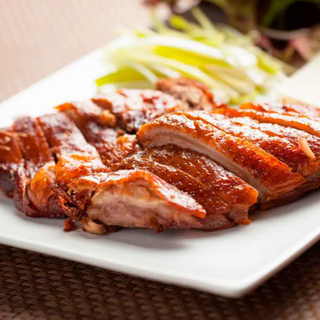 Pato dorado crujiente