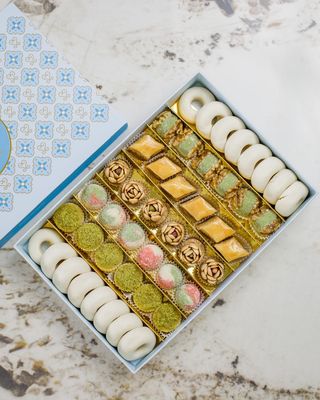 Coffret Bleu Gm Varié Amande Noisette 46 Pièces 