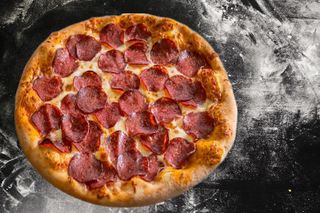 Pizza Salami Ø24cm