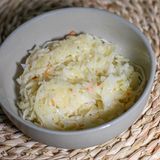Marinated Cabbage / კომბოსტოს მწნილი