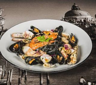 Pasta fresca al nero di seppia