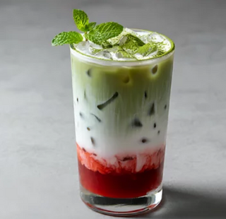 Strawberry matcha cloud