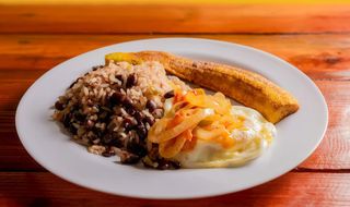 Desayuno gallo pinto