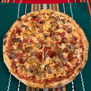 Пица Българе (700г)