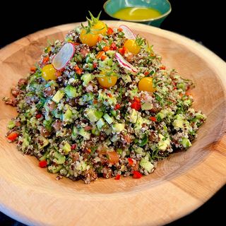 Salada de Quinoa