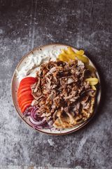 Plato De Gyro De Cerdo