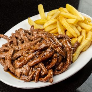 61A. Ternera Con Patatas Fritas