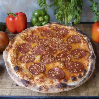 Pizza Vegana De Chorizo Picante