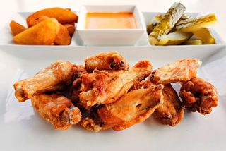 Aripioare de pui marinate la ceaun