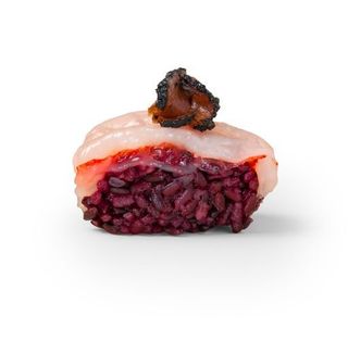 Nigiri Black Red Truffle