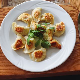 Pierogi Smażone Z Kapustą, Mięsem I Grzybami