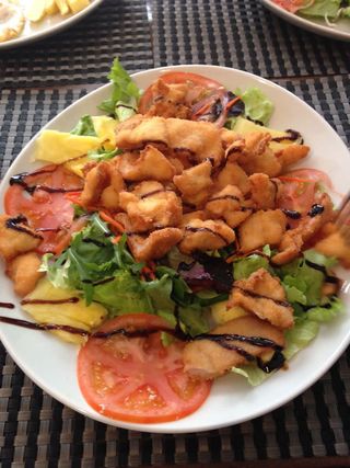 Ensalada De Pollo Crujiente