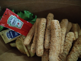 Bastoncini pollo impanato