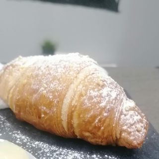 Croissant De Atún Y Milo