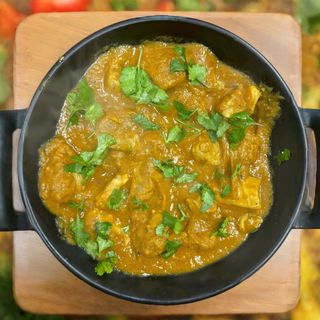Mis. Veg. Korma