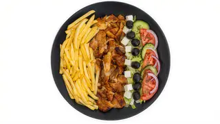 Kebap Greco na talerzu