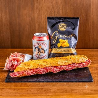 Combo Bocadillo De Salchichón Y Cerveza