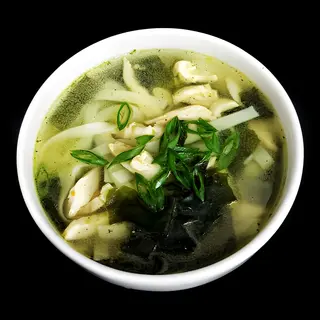 Ramen piletina supa