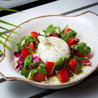 Tomate con burrato 325gr.