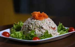 Pileća salata sa povrćem 