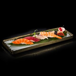 W150 Nigiri Mixto