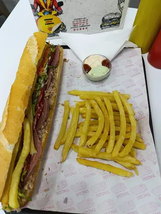Sandwich Thon Mortadelle