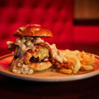 Mac and Cheese truffle Burger