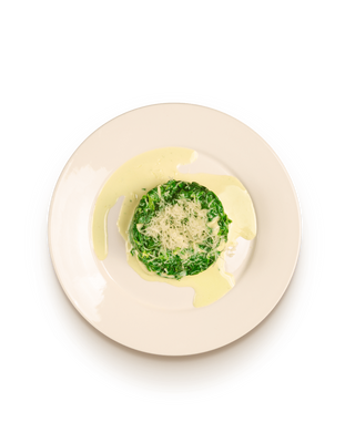 Шпинат со сливочным соусом (150 гр.)