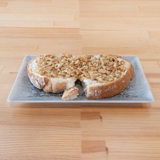 Desayuno Tostada Sweet Nueces Con Bebida